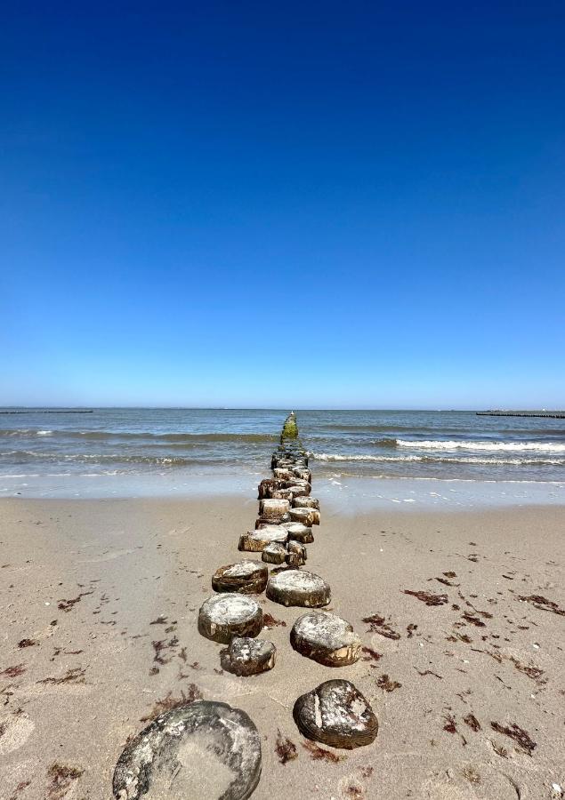 Villa Am Meer Glowe Apartment Eg Екстериор снимка